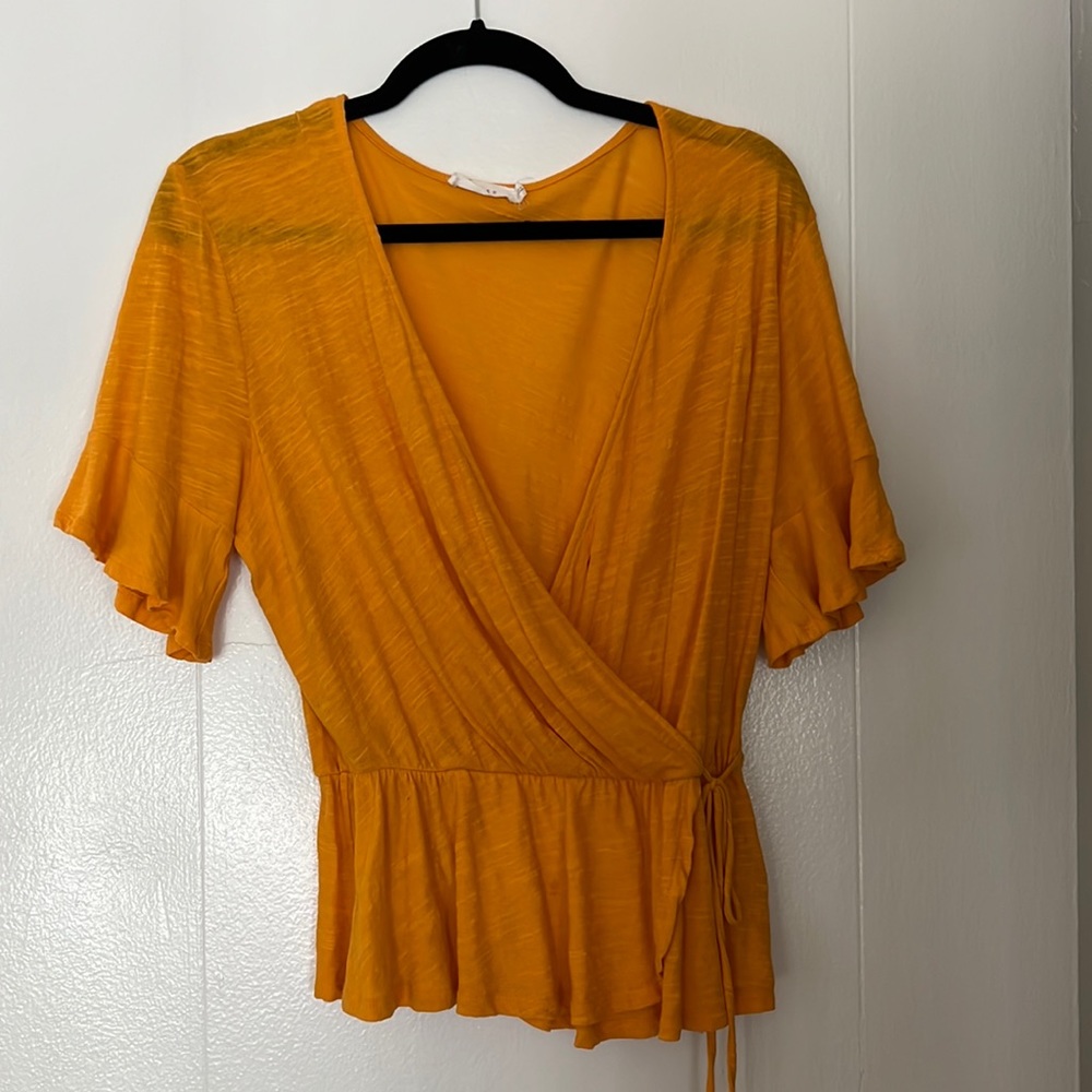 Yellow top
